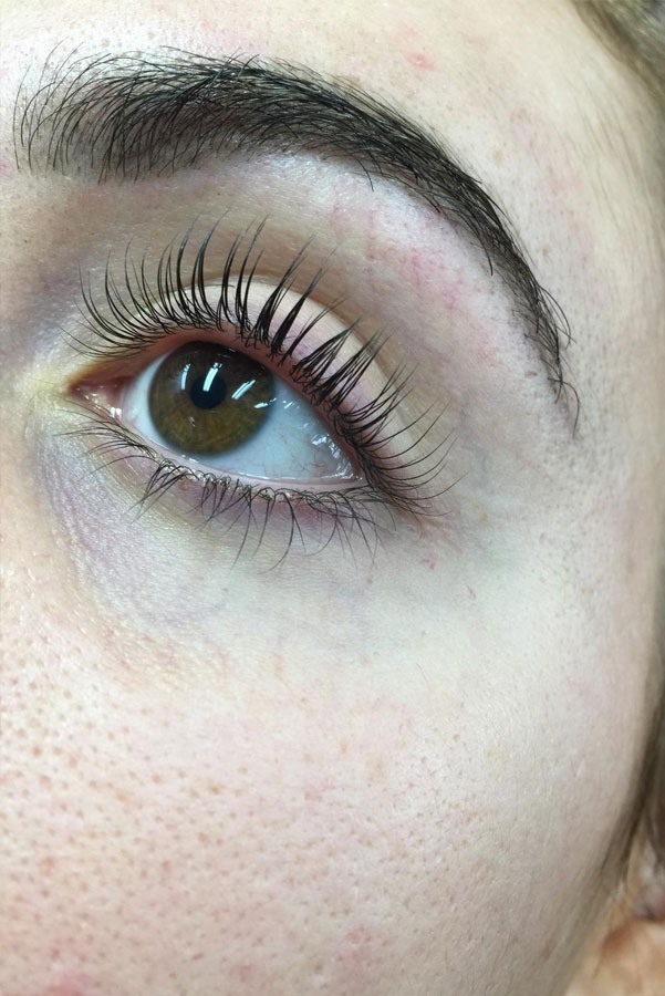 lesh left henna brows near me